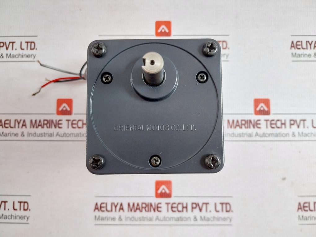 Oriental Motor 200V 50/60Hz Reversible Motor With Gear Head 5Rk40Gn-c