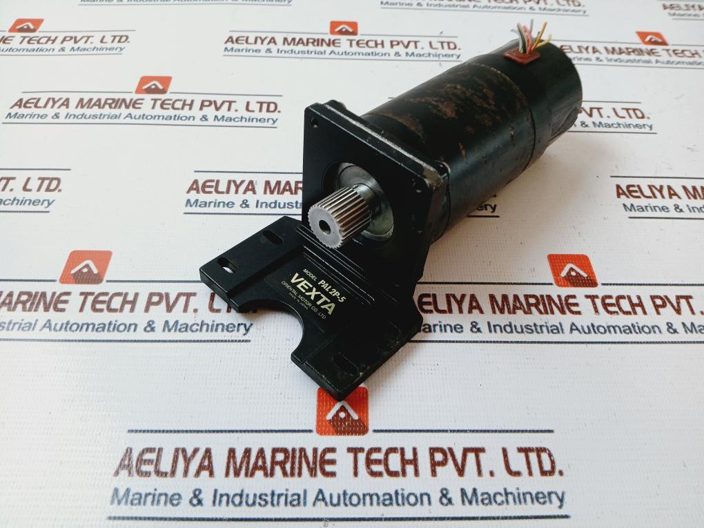 Oriental Motor Vexta Ph569-am 5-phase Stepping Motor Pal2P-5