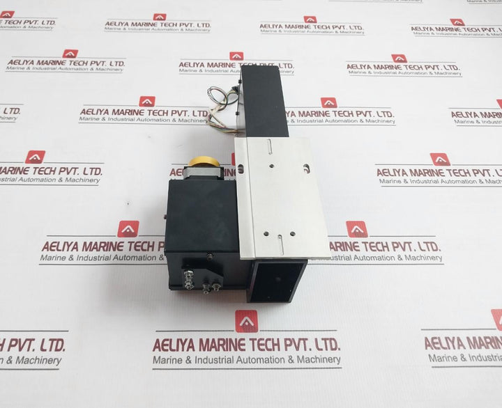 Oriental Motor 4315708 A2 D4Cl-5.0 Rt8 Rev B
