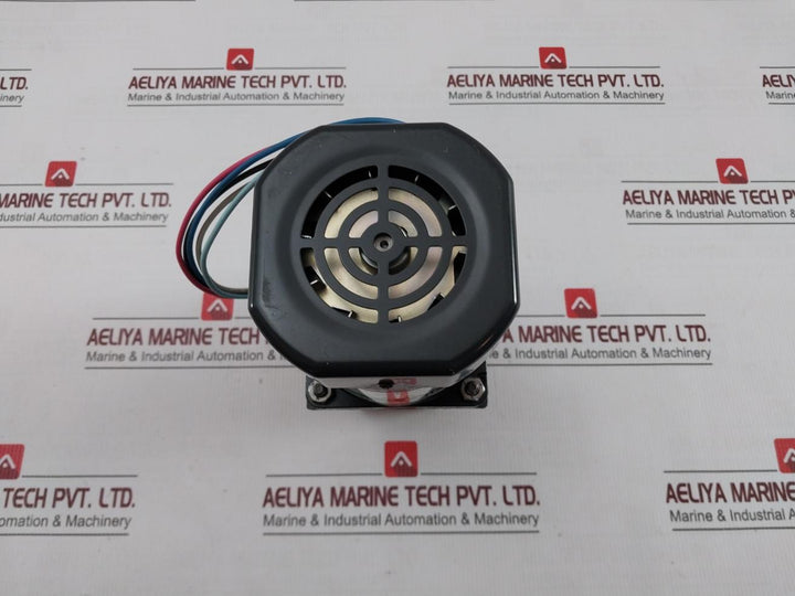 Oriental Motor 5Ik60A-aful-e8 Induction Motor W/ Gear Speed Reducer 700 Ser.