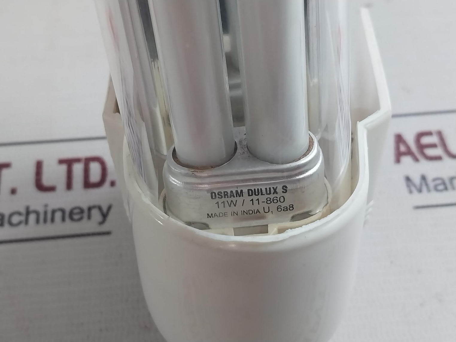 Osram 11W/11-860 Tube Light And Fitting Assembly 120 Vac-60Hz U1 6A8