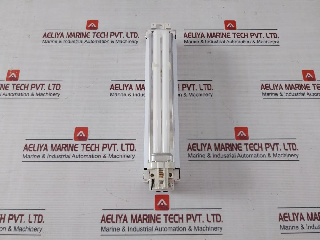 Osram Cfl/Pe-11W Fluorescent Pls-ds Lamp Tube Light 11W/865 230Volts/50Hz T1 1C8