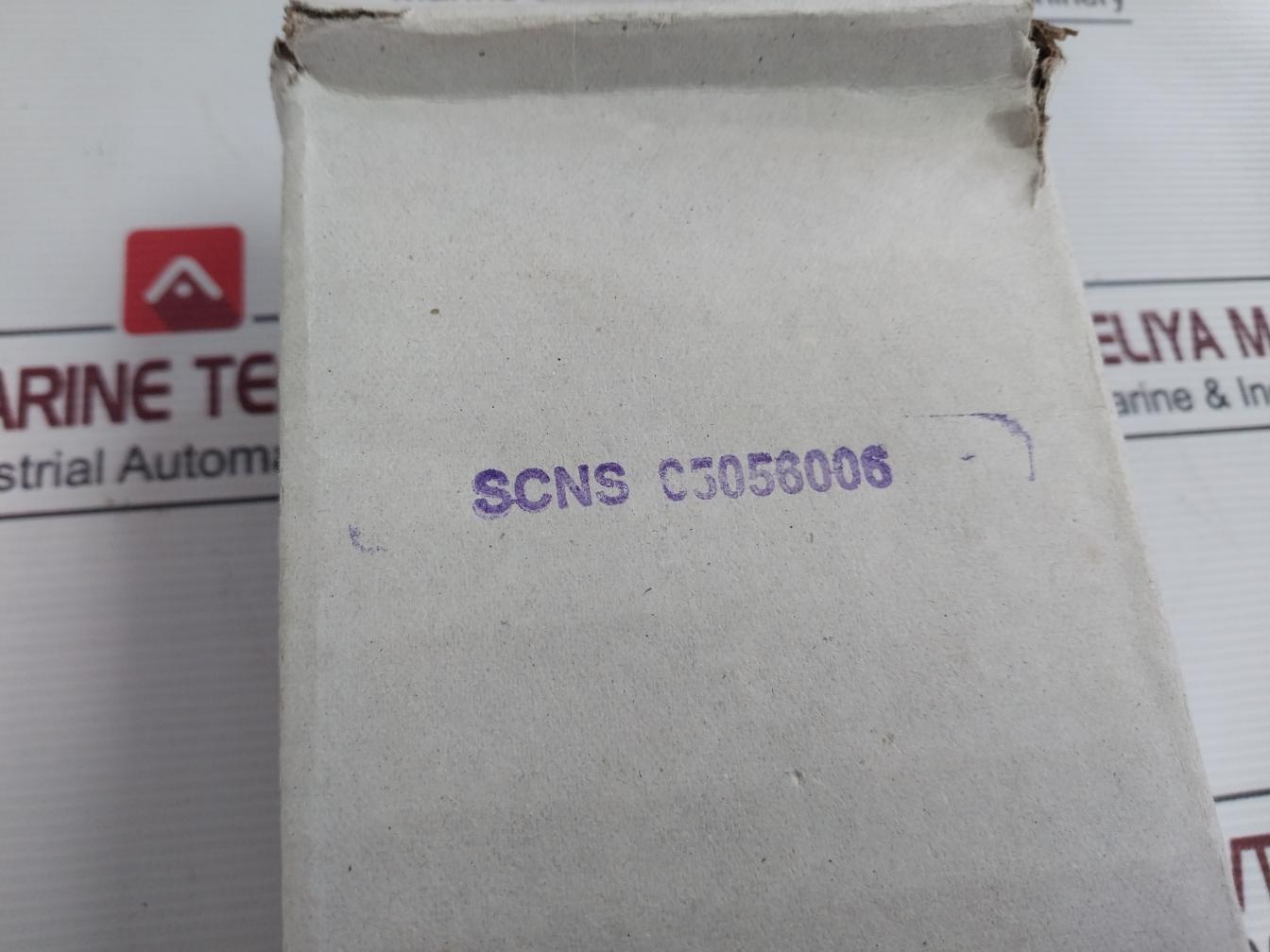 Osram Cfl/Pe-11W Tube Light And Fitting Assembly 230 Volts/50 Hz