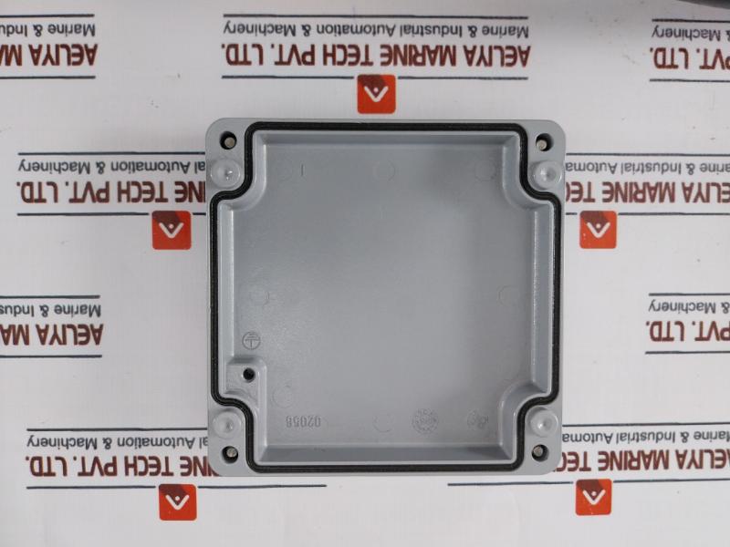 Oswo 02056 Junction Box W/ Anaconda Sealtite Flexible Cable 25Mm