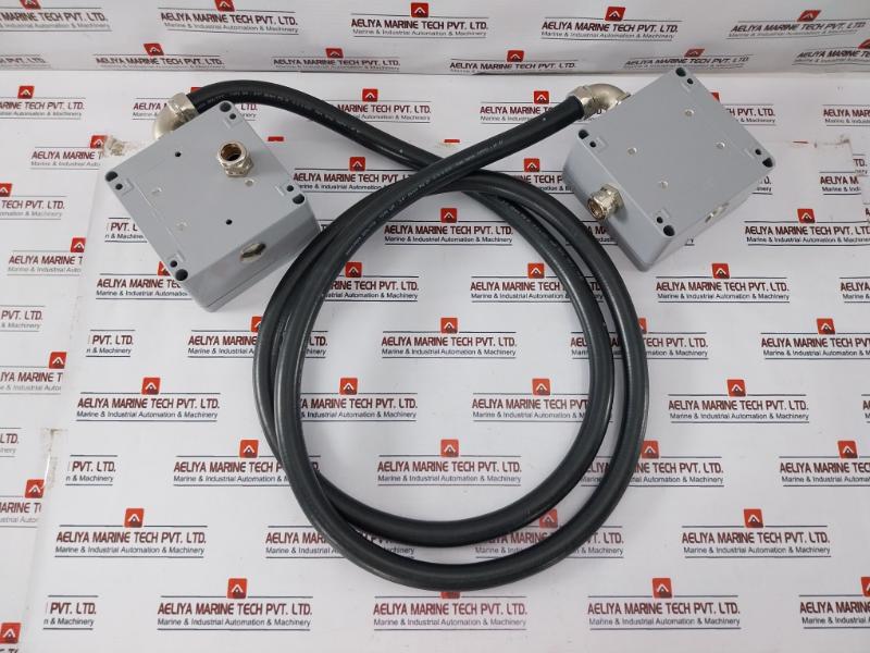 Oswo 02056 Junction Box W/ Anaconda Sealtite Flexible Cable 25Mm