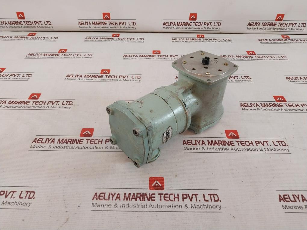 Oval Jisd2G4 Flow Meter 25039 Mnpe-128, Npj-609 100P/Pointer Rev