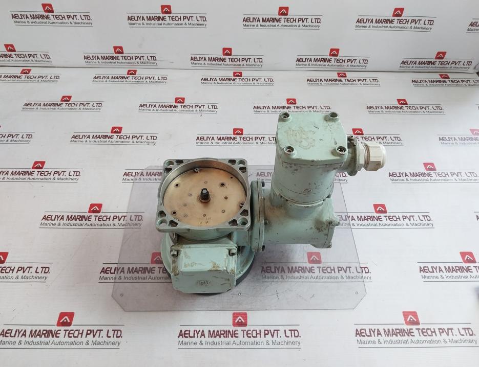 Oval Lb552-115-f312-0D0 Flow Meter Int.0.4-8.5 M3/H 55 100E