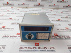 Oyo Electronics U-5110-19 Digital Meter Pt100 P-220 C302071