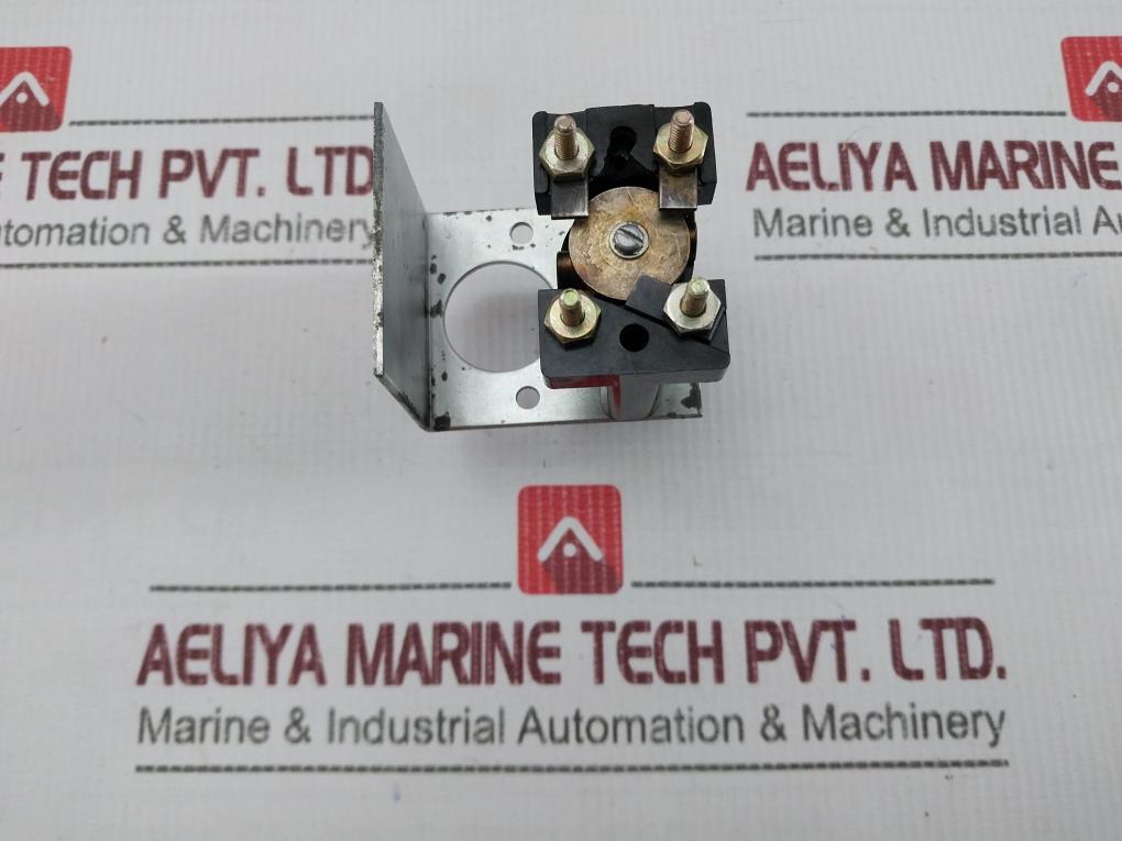 P-8986 Pushbutton/Deck Button