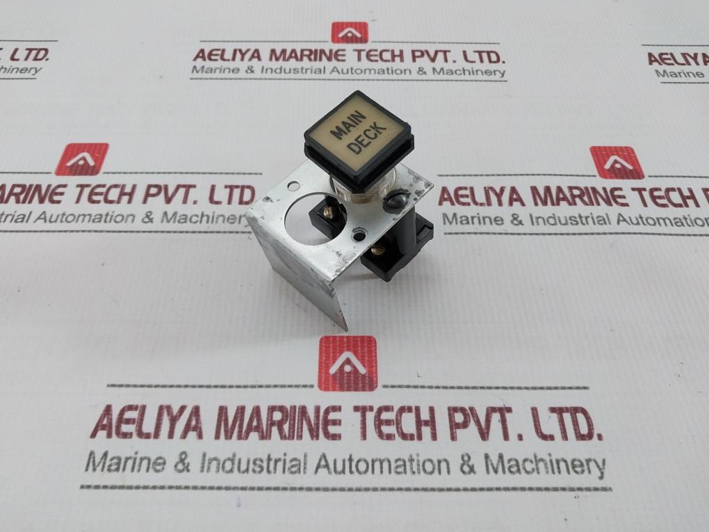 P-8986 Pushbutton/Deck Button