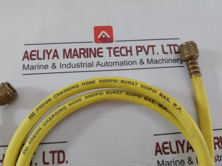 P.M Freon A/C Charging Hose 3000Psi Sae J2196 1.5M