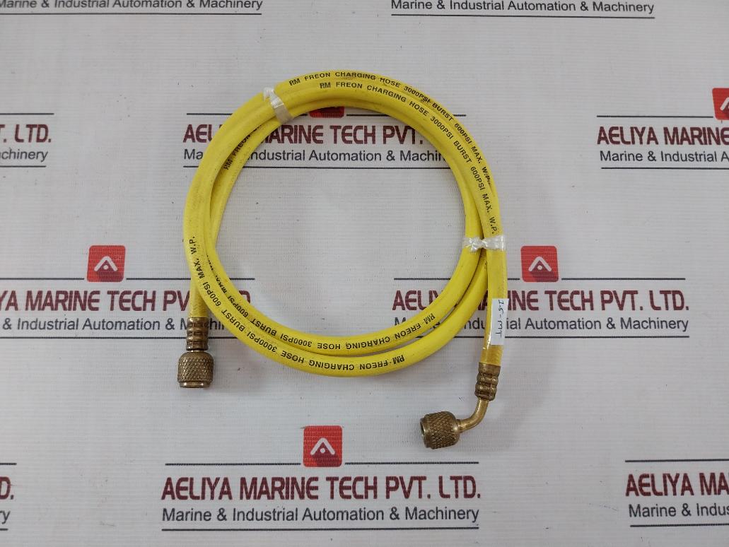 P.M Freon A/C Charging Hose 3000Psi Sae J2196 1.5M