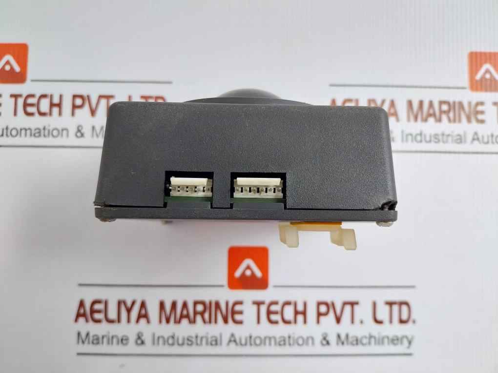 P200-1F21R00 Trackball Ch Products