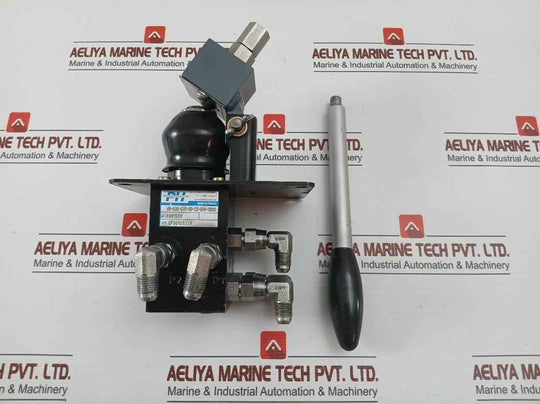POCLAIN HYDRAULICS  Brake Valve PART NO. VB-020-070-00-C0-00A-S000