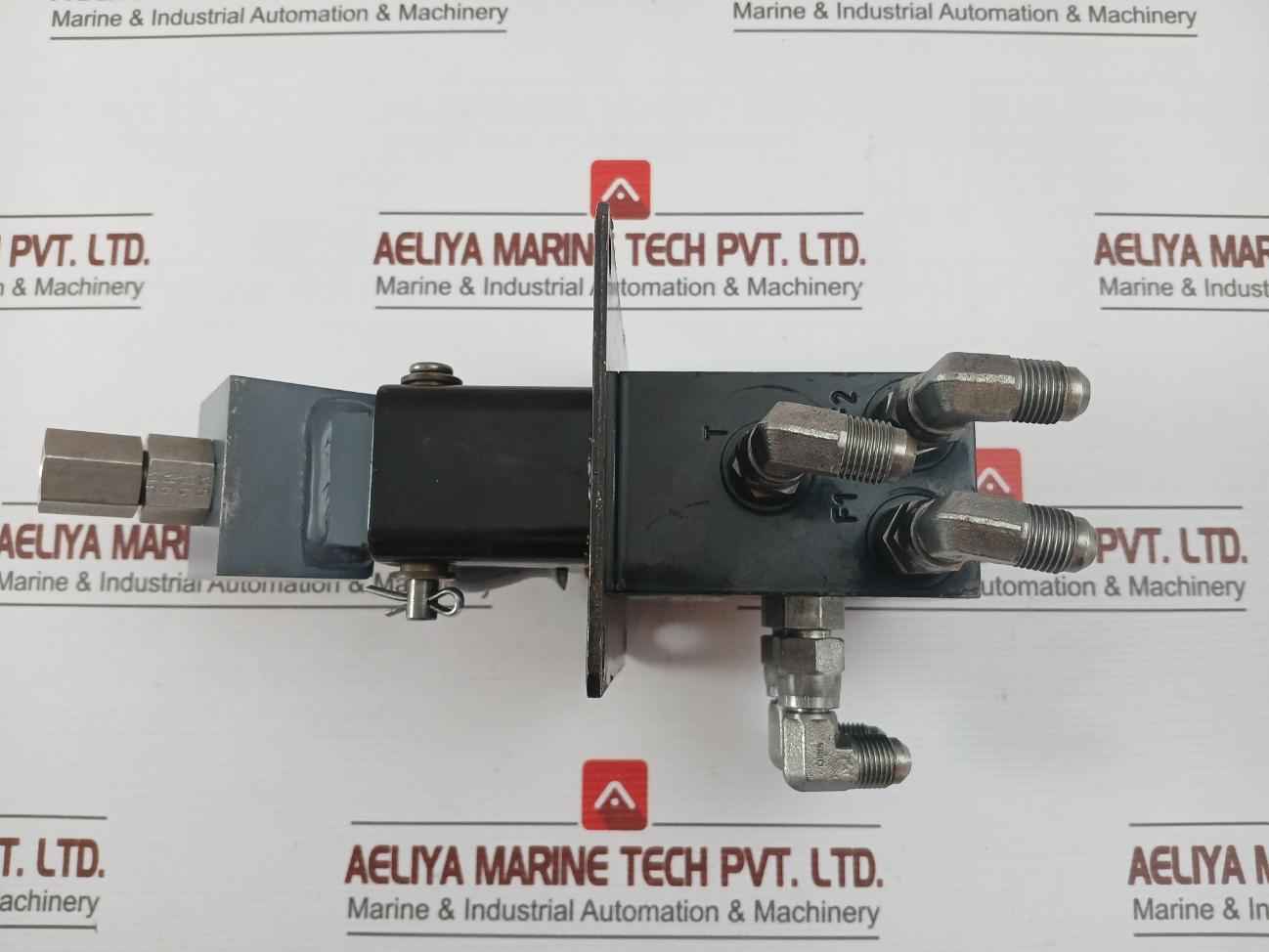 POCLAIN HYDRAULICS  Brake Valve PART NO. VB-020-070-00-C0-00A-S000