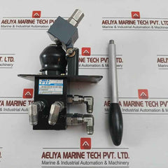 POCLAIN HYDRAULICS  Brake Valve PART NO. VB-020-070-00-C0-00A-S000