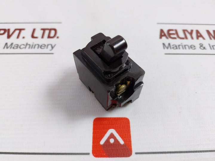 P&S Toggle Switch 10A 125V-t