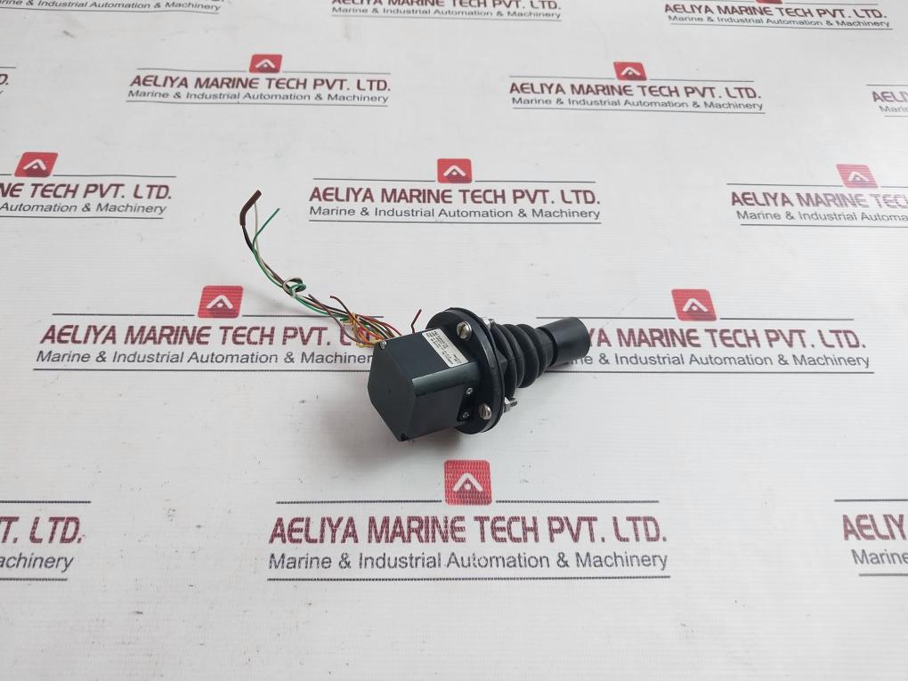 P&G Controls Jc400-a-xy-nn-la-zc-s-n Multi-axis Joystick Fingertip Controller