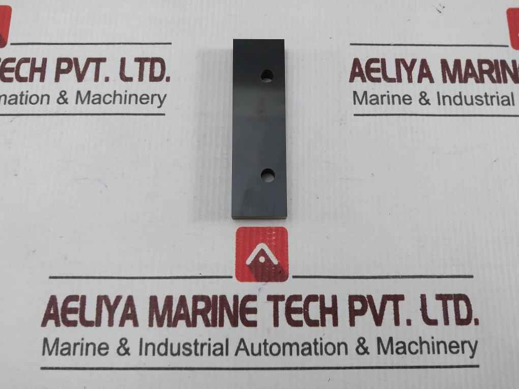 Pack Of 2X 20354674 Spacer