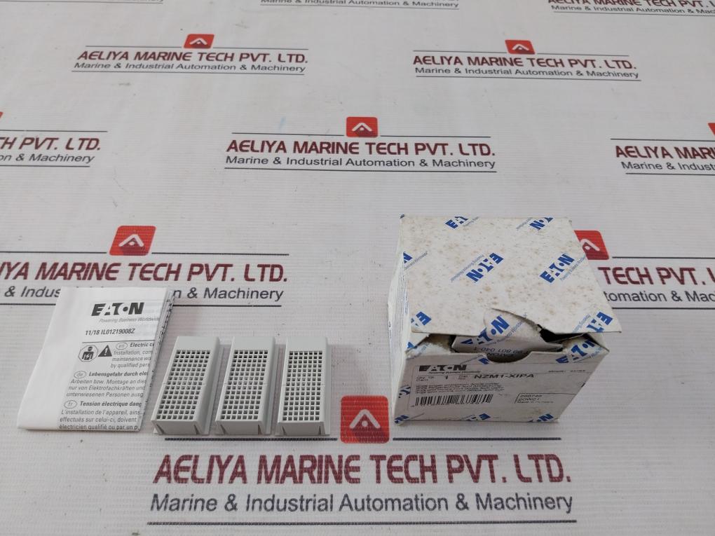 Pack Of 3X Eaton Nzm1-xipa Circuit Breaker Accessory Lockable Switch Assembly