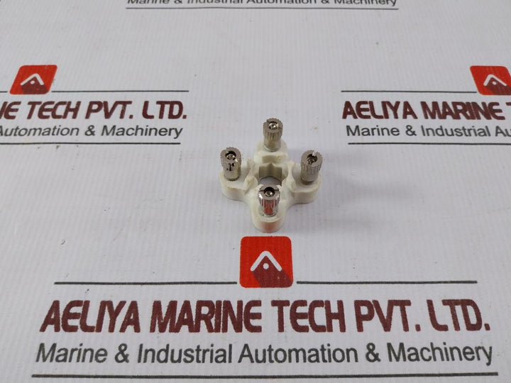Pack of 4X HNA EC167648 Wiring Accessories Insert 4x2.5mm(2) Slotted Nuts
