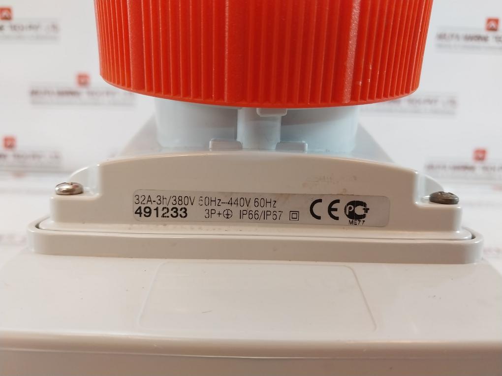 Palazzoli 491233 Interlocked Socket Outlet 380V 50Hz-440V 60Hz