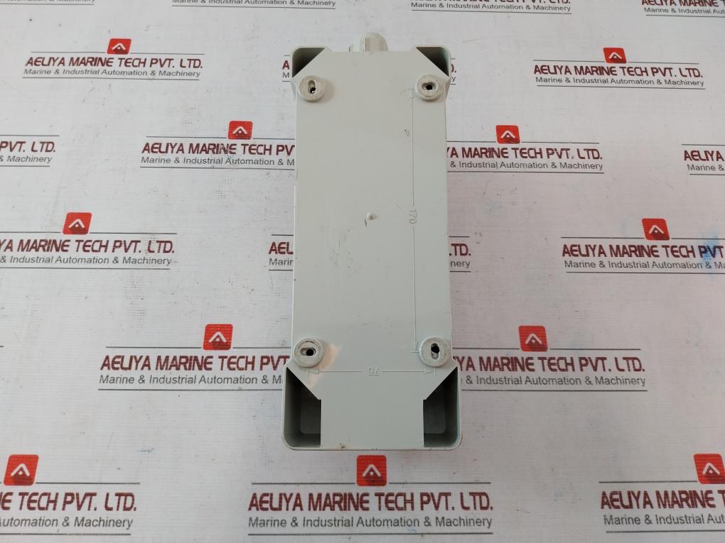 Palazzoli 491233 Switched Socket With Mechanical Interlock 32A-3H/380V 50-60Hz