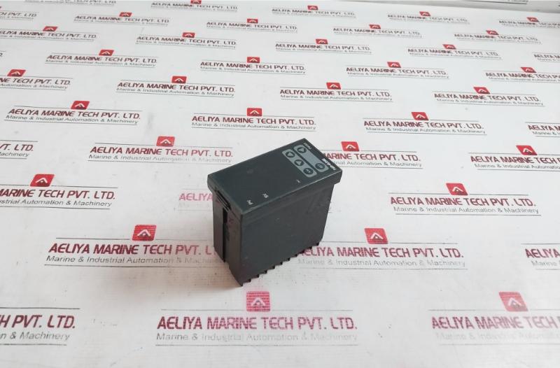Pan-globe P908X-701-010-200 Temperature Controller 85-265Vac K 0-400 C Rs485