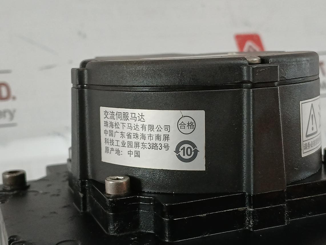Panasonic Ac Servo Motor Input 119V 16.4A Mdmf302L1G6M