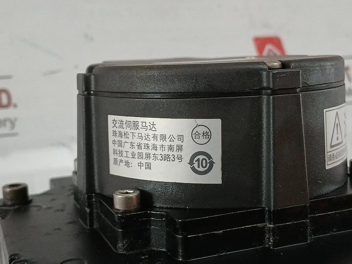 Panasonic Ac Servo Motor Input 119V 16.4A Mdmf302L1G6M
