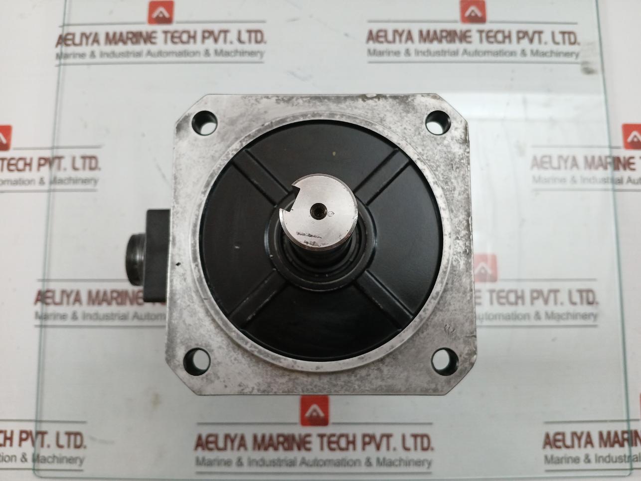 Panasonic Ac Servo Motor Input 119V 16.4A Mdmf302L1G6M