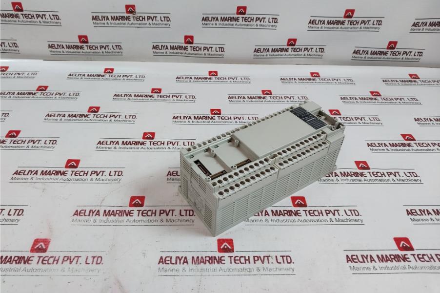 Panasonic Afpxhc60T- F Plc Control Unit Point Dc Input 24V Class 2 100-240V 0.65A 50/60Hz
