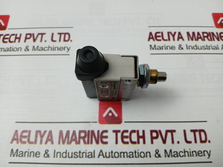 Panasonic Az7310Ce Limit Switch 10A 250V Ac