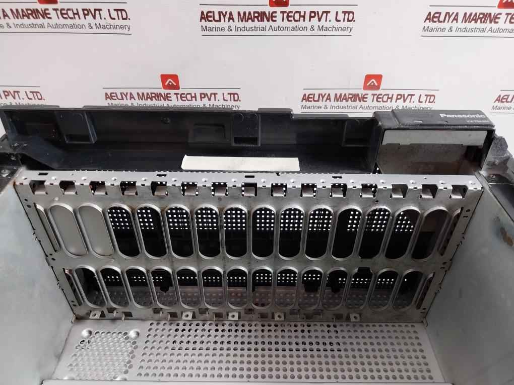 Panasonic Kx-tda200Bx Basic Shelf Hybrid Ip-pbx 5.1A/2.55A Psqt1949Za