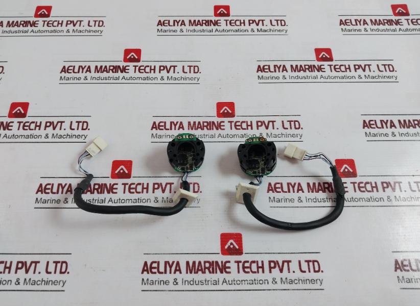 Panasonic M30D12G Motor Controller Encoder 105C 30V 5Y0883G