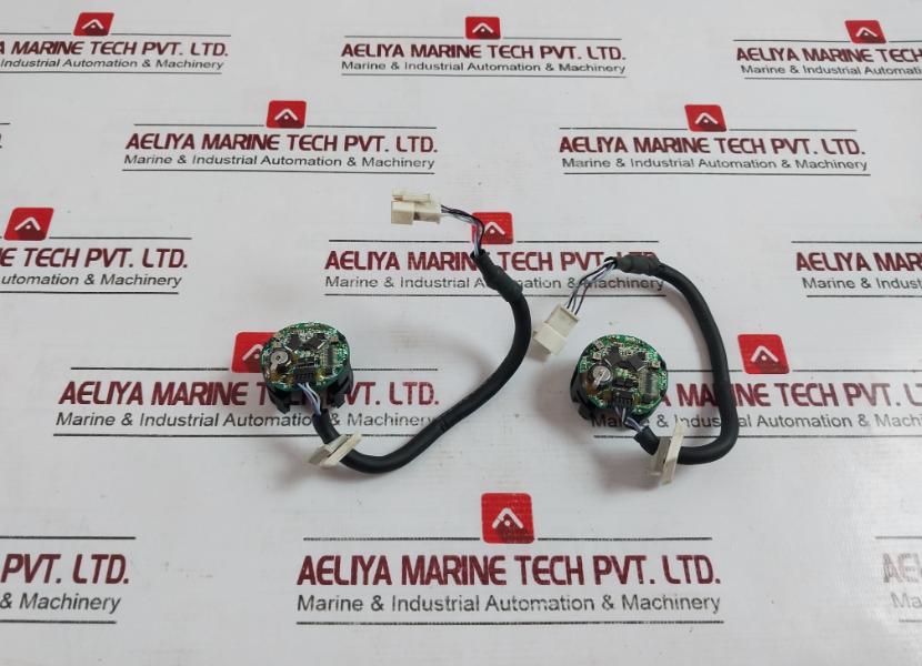 Panasonic M30D12G Motor Controller Encoder 105C 30V 5Y0883G