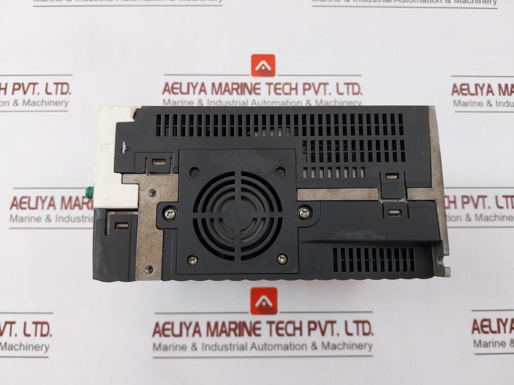 Panasonic Mddht3530 Ac Servo Drive 200-240V 0-240V 20100901 9.1A/5.2A 5.9A