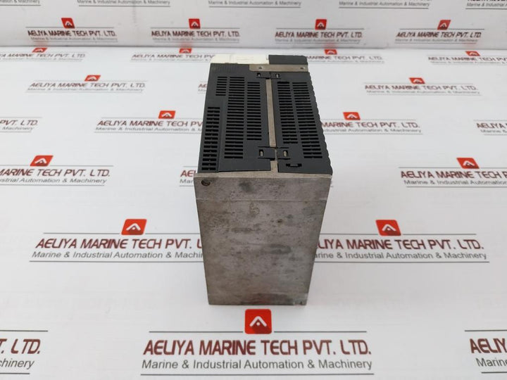 Panasonic Mddht3530 Ac Servo Drive 200-240V 0-240V 20100901 9.1A/5.2A 5.9A