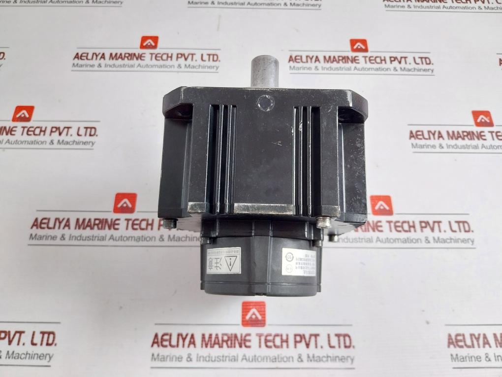 Mdmf102L1G6M Ac Servo Motor Brand Panasonic 128V 5.2A 2000 R/Min