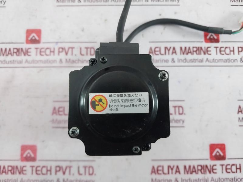 Panasonic Mhmf042L1U2M Ac Servo Motor 250 Hz 3000 R/Min 1.27 N•M Ip65