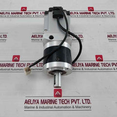Panasonic Mhmf082L1U2M Ac Servo Motor Ip65 129V 3.8A 0.75Kw 250Hz 3000 R/Min