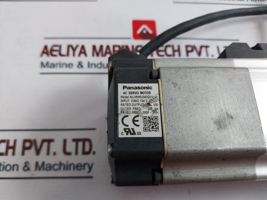 Panasonic Mhmj042G1V Ac Servo Motor 0.4 Kw 200 Hz 3000 R/Min