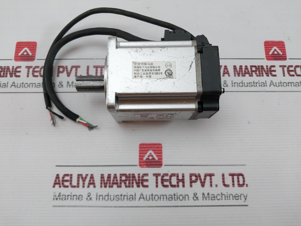 Panasonic Servo Motor 20190101 Mhmf042L1U2M