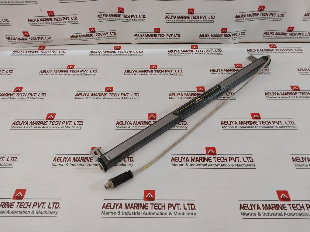 Panasonic Sf4B-h28C Compact Safety Light Curtain Ip65 Cc0000022 200Ma Max