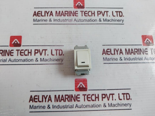 Panasonic Wnf5001 Single Cut Switch 15a 300v