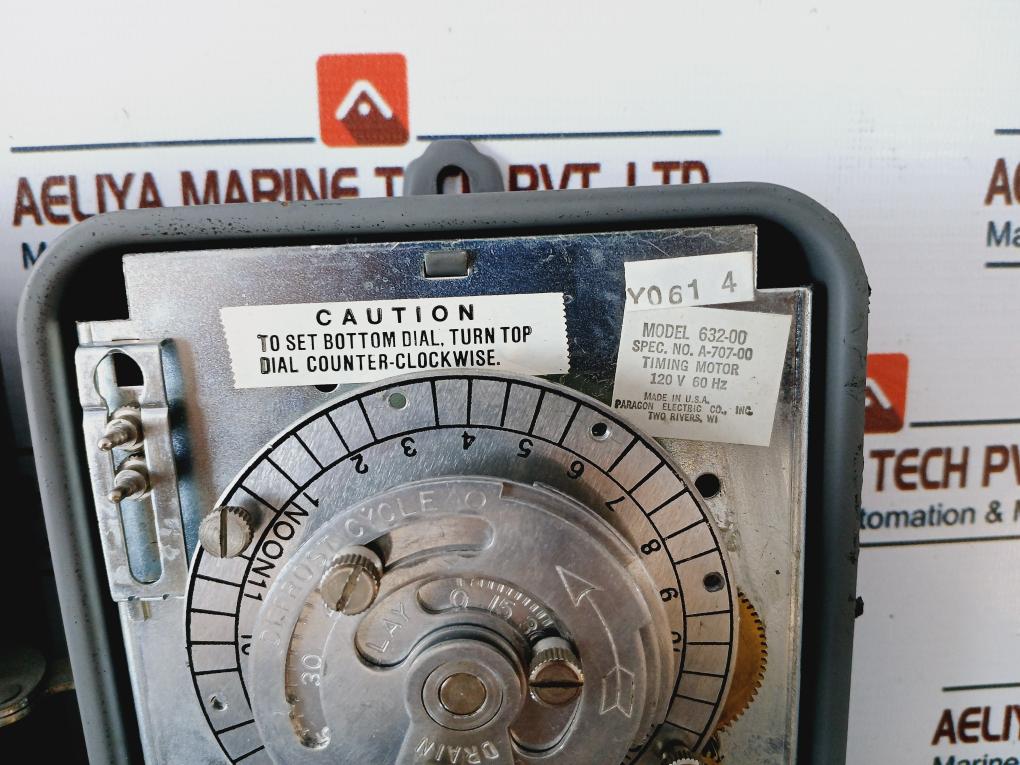 Paragon Electric 632-00 Defrost Timer 120Vac 60Hz