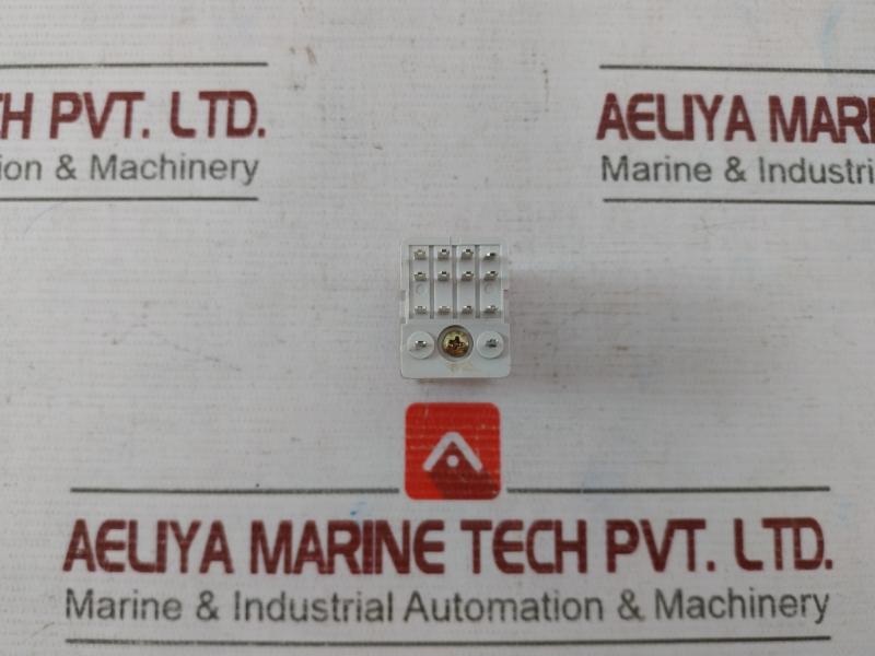 Paramount P14 Four Pole Compact Industrial Plug In Relay P1431024Fpbzg 24Vdc