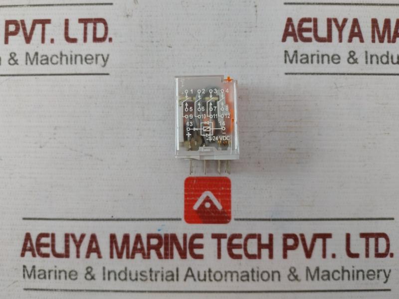 Paramount P14 Four Pole Compact Industrial Plug In Relay P1431024Fpbzg 24Vdc