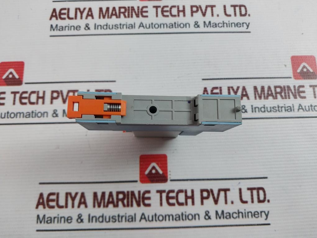 Paramount P1S-din-230Vac Voltage Relay With Base