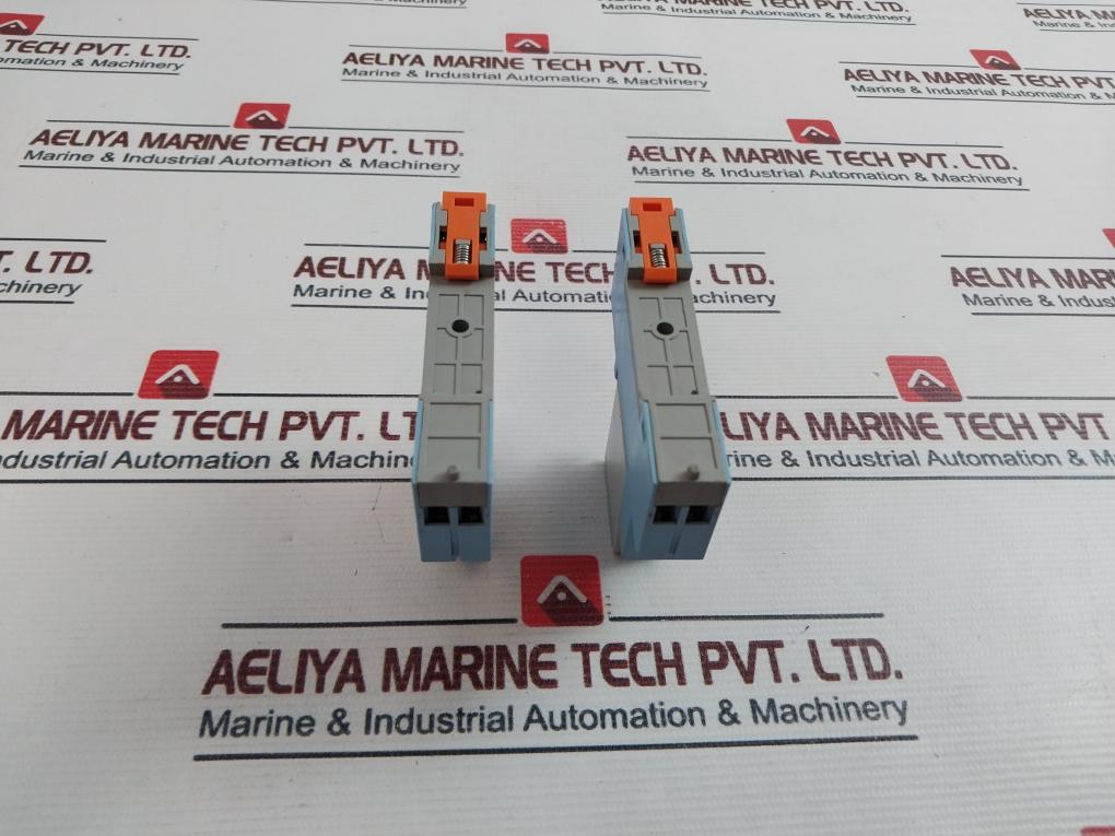 Paramount P1S-din-230Vac Voltage Relay With Base